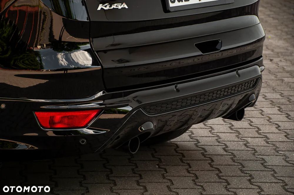 Ford Kuga 1.5 EcoBoost 2x4 ST-Line - 31