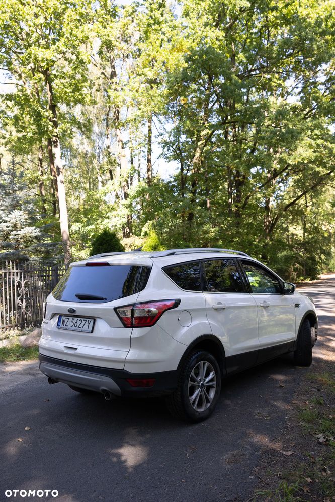 Ford Kuga 1.5 EcoBoost FWD Titanium - 2