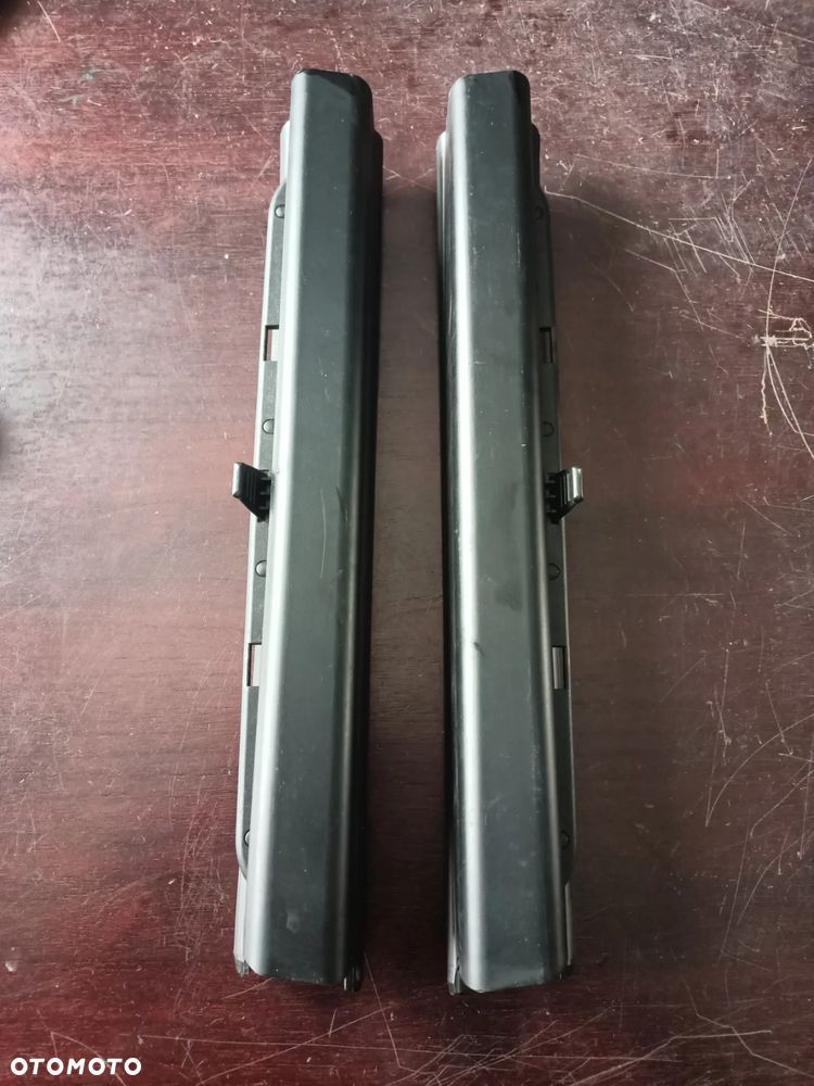 Roleta boczna drzwi lewa prawa trójkąt BMW E61