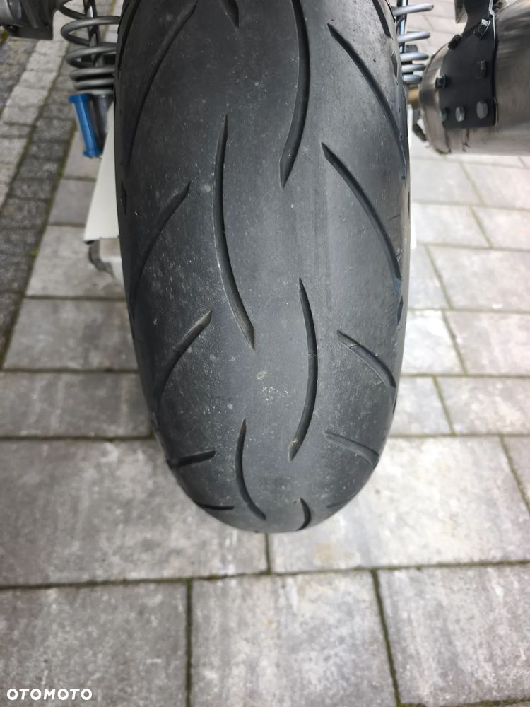 Suzuki GSX - 15