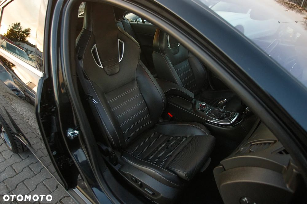 Opel Insignia 2.8 V6 Turbo 4x4 OPC - 24