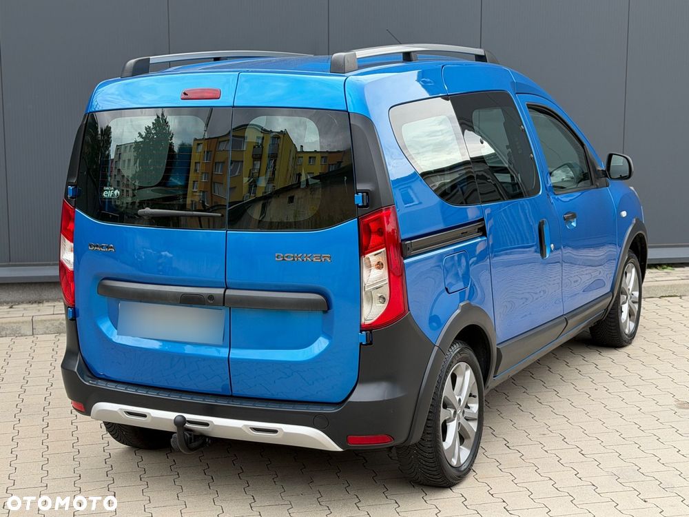 Dacia Dokker TCe 115 Stepway Celebration - 31