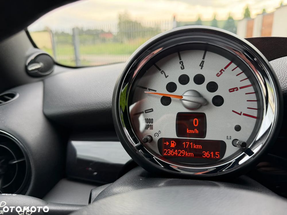 MINI Clubman - 11