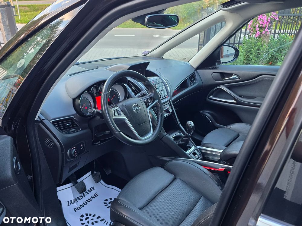 Opel Zafira 1.4 T Cosmo - 29