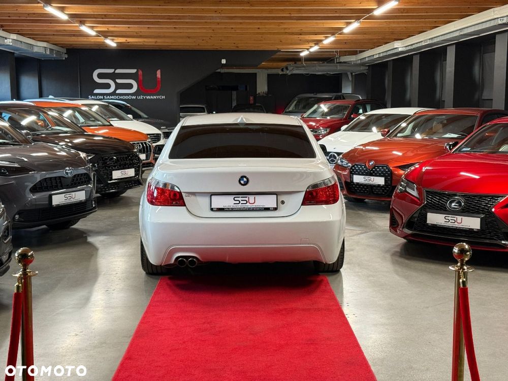 BMW Seria 5 540i Edition Sport - 7