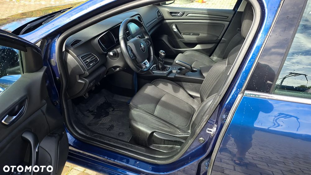 Renault Megane 1.5 dCi Business - 11