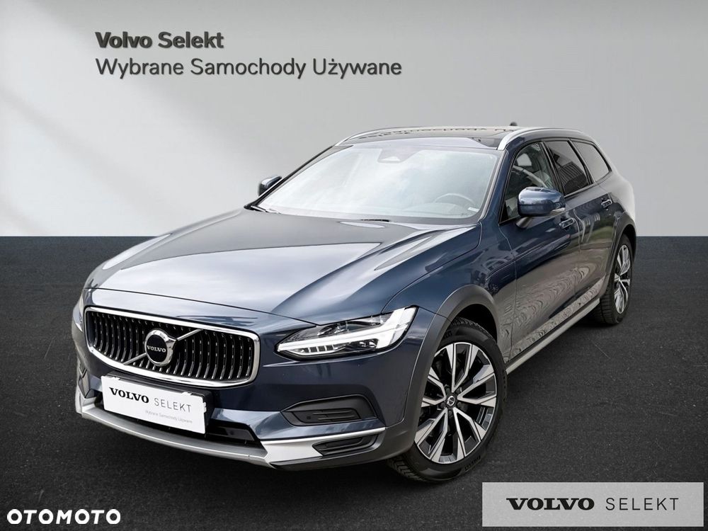 Volvo V90 Cross Country - 1