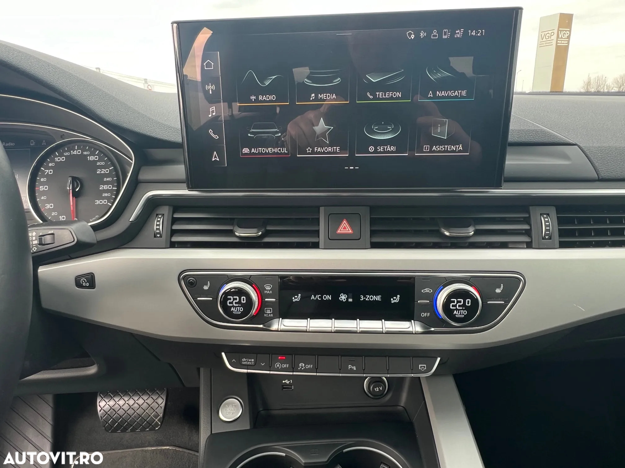 Audi A4 2.0 TDI quattro S tronic Sport - 24