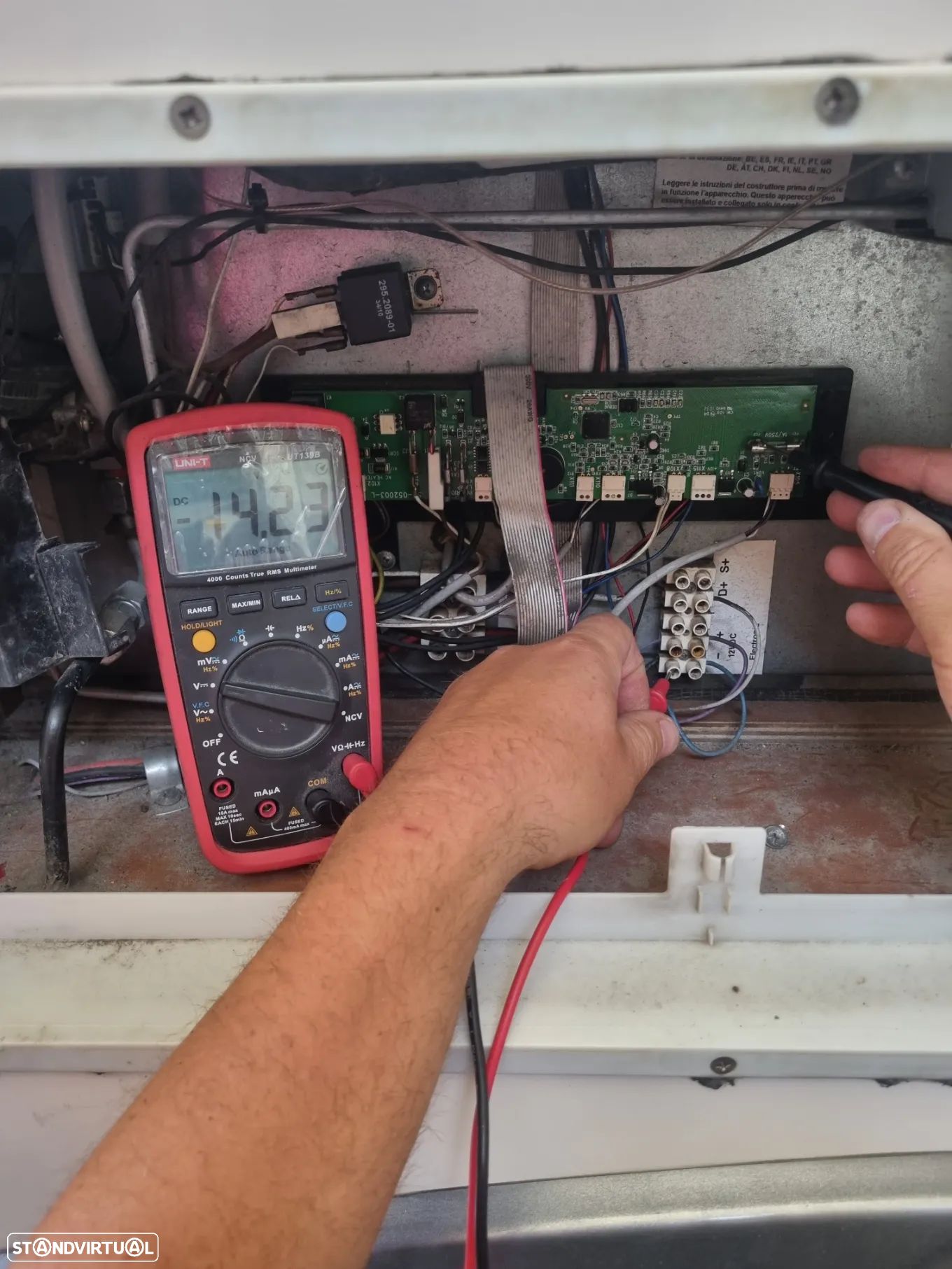 Reparação de peças eletrónicas - 1