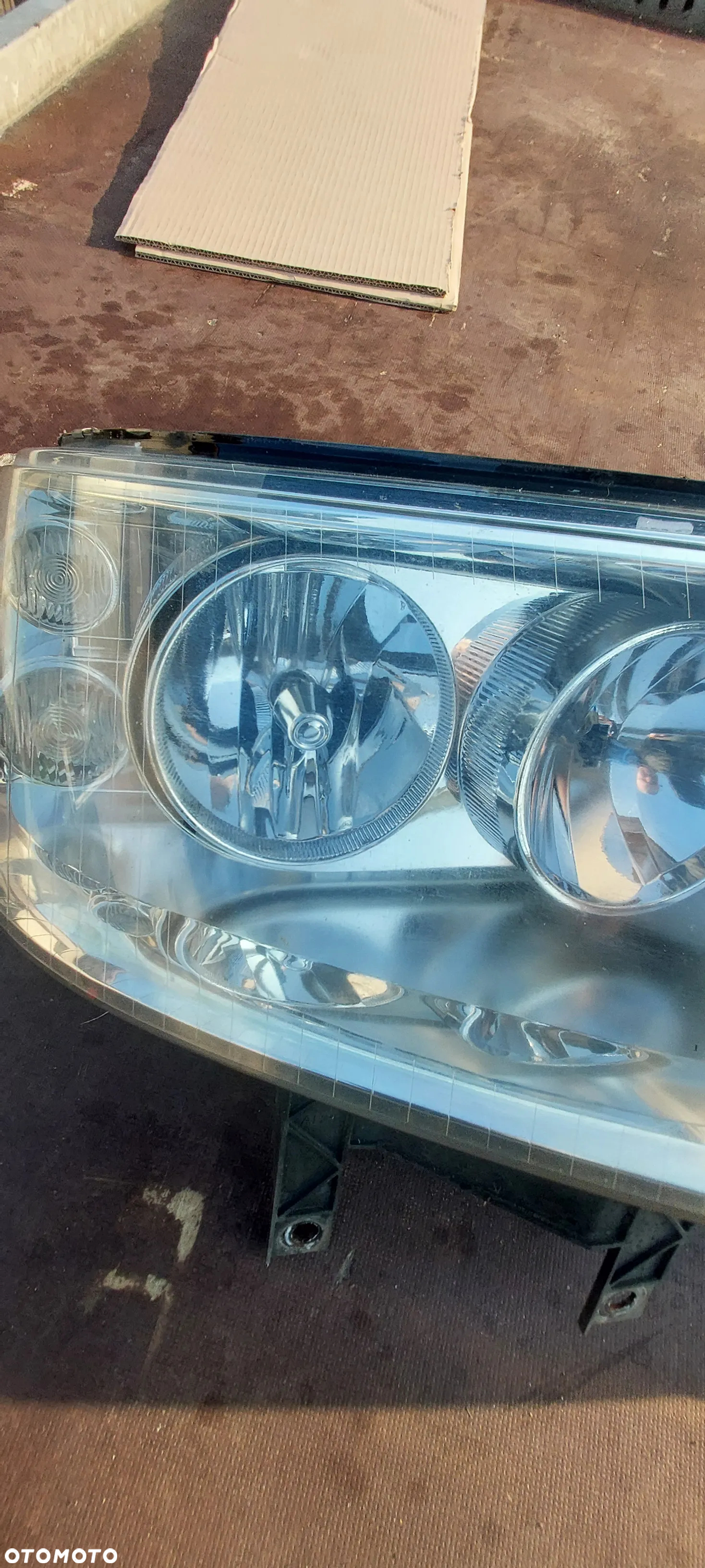 reflektor lampa vw t5 multivan przód - 5