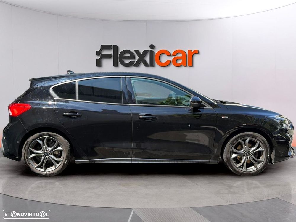 Ford Focus 1.5 TDCi ECOBlue ST-Line - 3