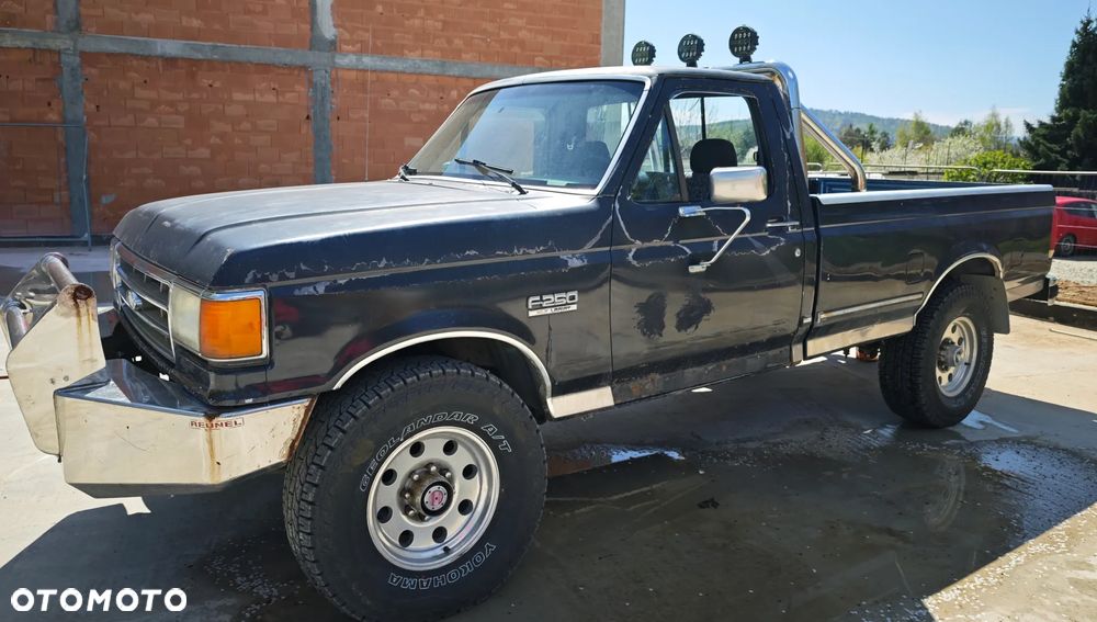 Ford F250 - 1