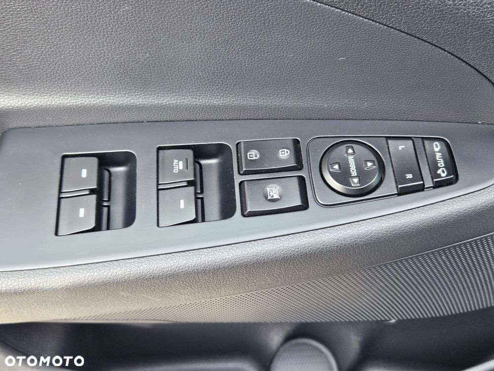 Hyundai Tucson 1.6 T-GDI Style 4WD DCT - 37