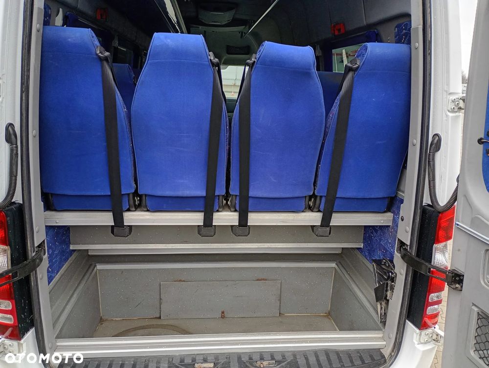 Mercedes-Benz SPRINTER - 14