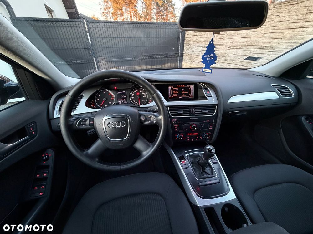 Audi A4 Avant 2.0 TDI DPF Attraction - 17