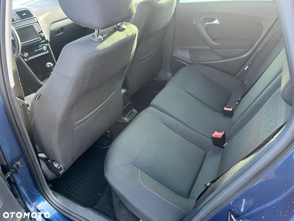 Volkswagen Polo 1.2 TSI (Blue Motion Technology) SOUND - 16