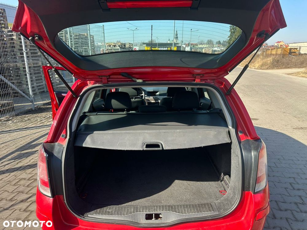 Opel Astra 1.9 CDTI Cosmo - 12