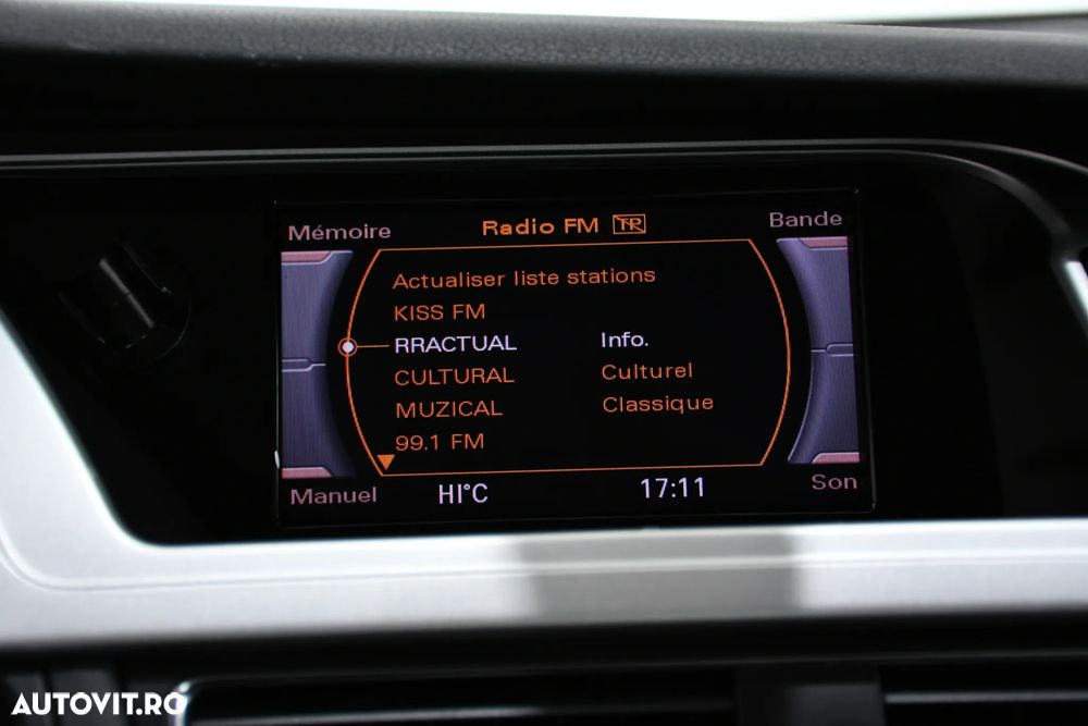 Audi A4 2.0 TDI DPF multitronic Attraction - 17