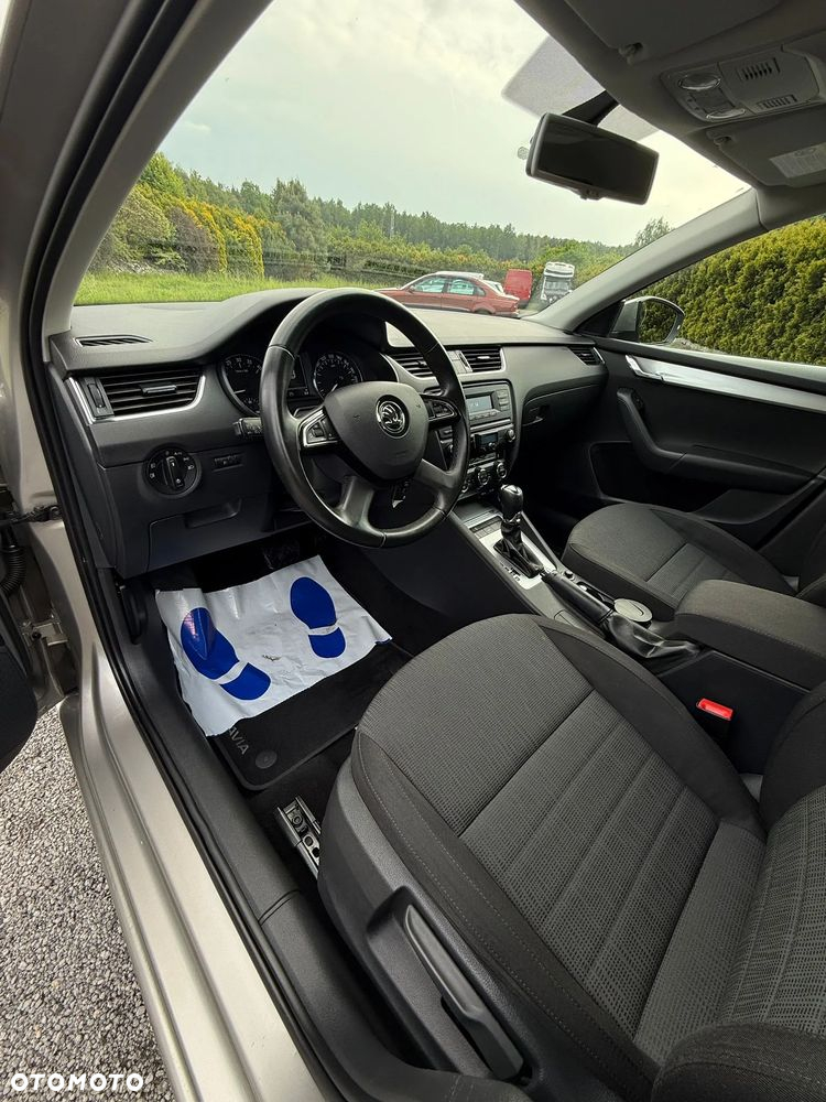 Skoda Octavia 2.0 TDI SCR Style DSG - 12
