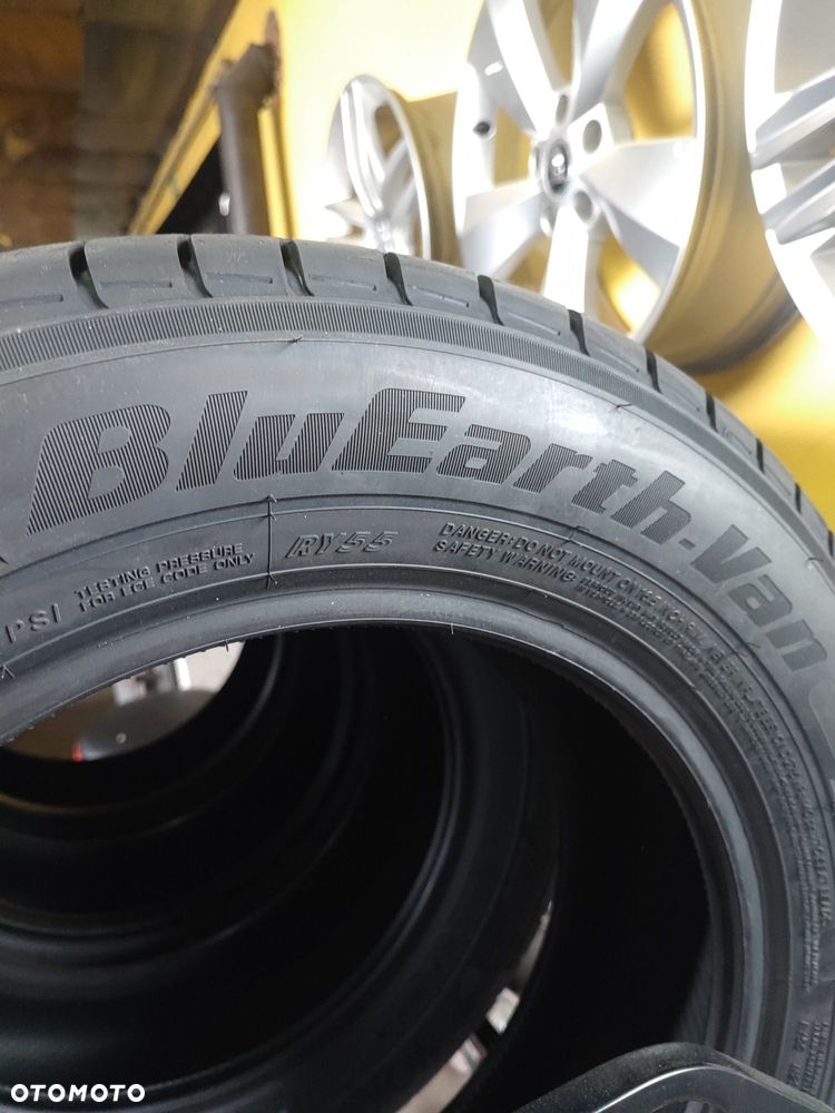 Opony letnie 205/65R16C 107/105T Yokohama BluEarth-Van RY55 | 2024 - 8
