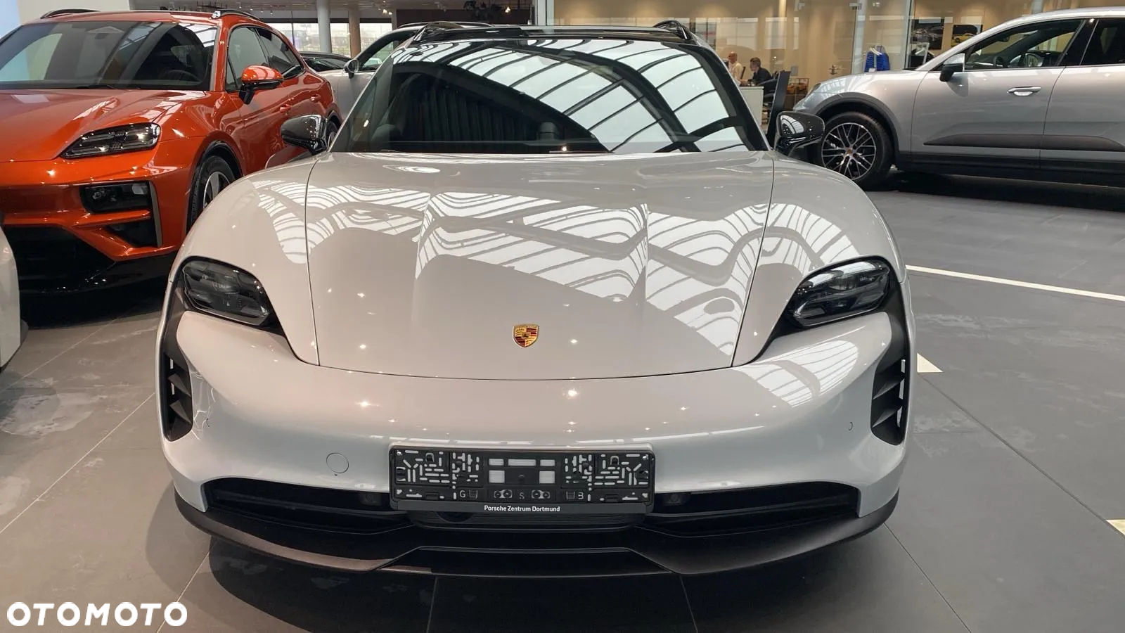 Porsche Taycan GTS Sport Turismo - 5
