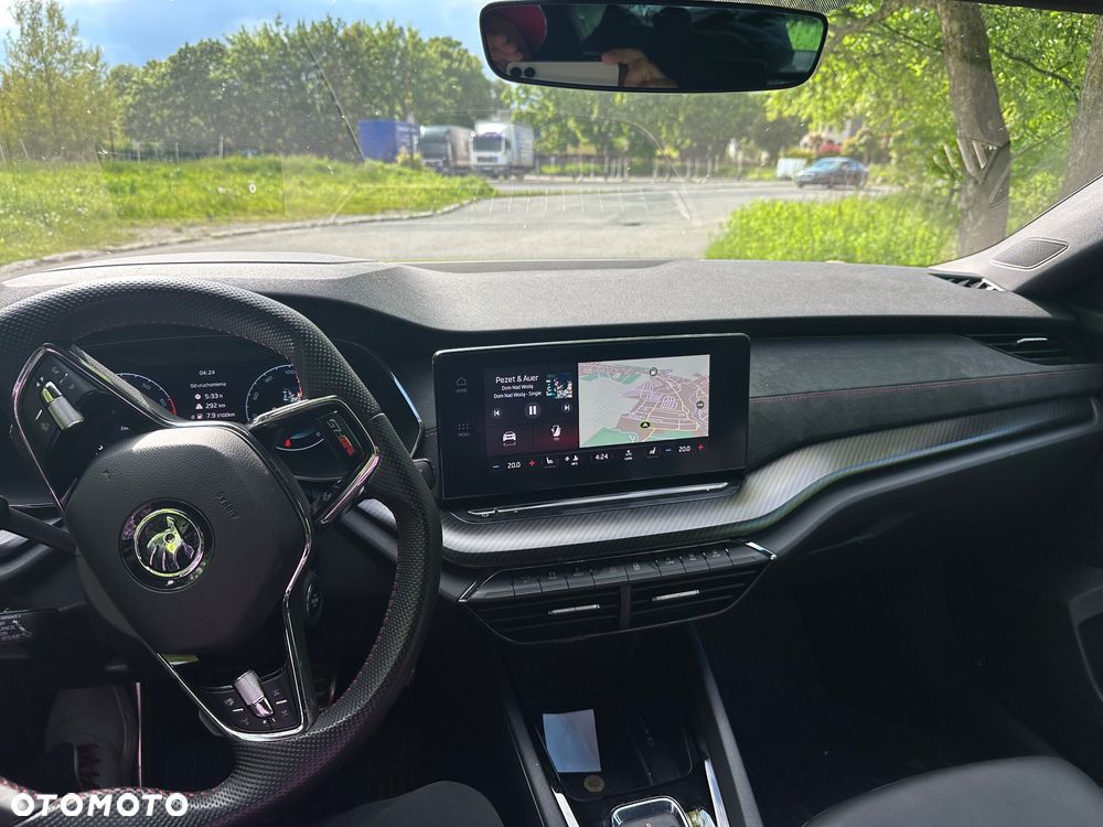 Skoda Octavia 2.0 TSI RS DSG - 9