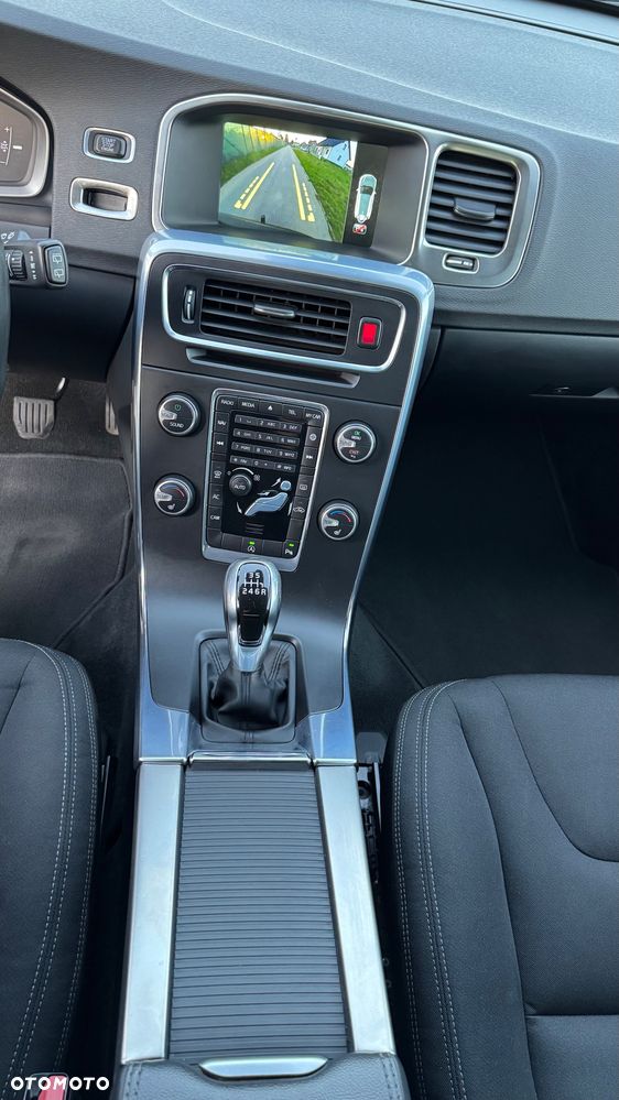 Volvo V60 D3 Linje Business - 31