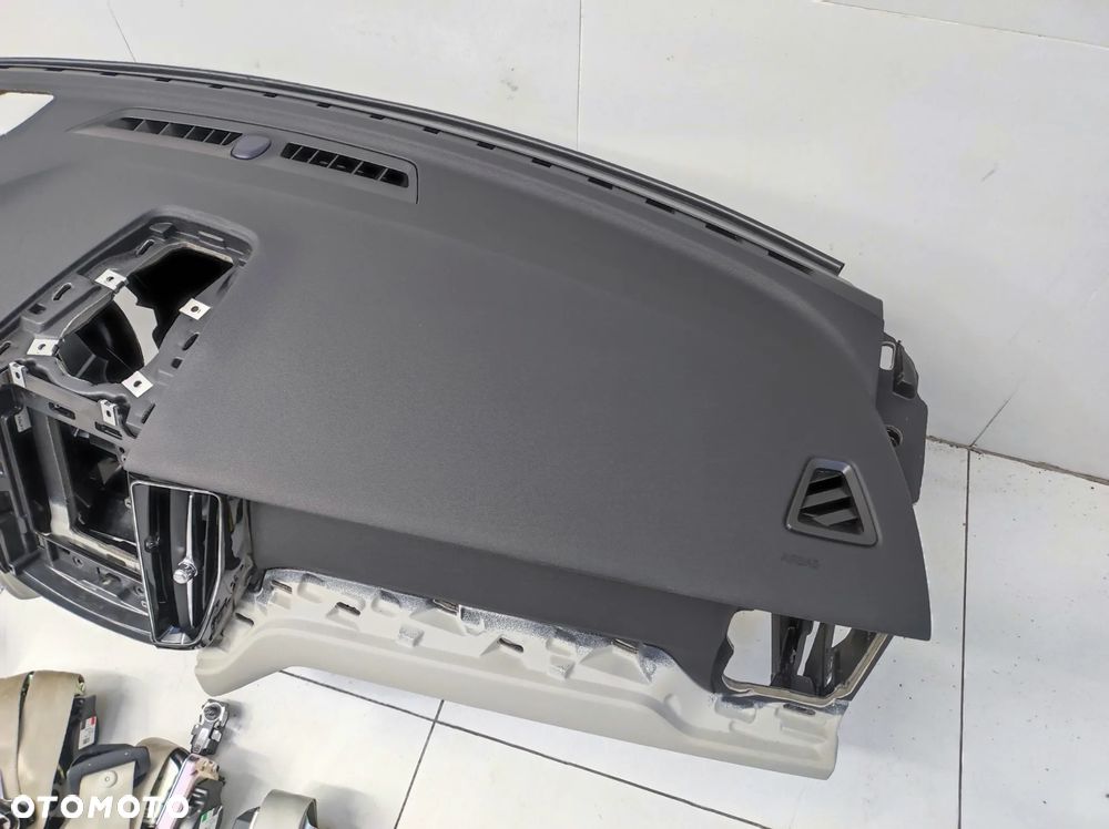 DESKA KONSOLA PODUSZKI PASY EU VOLVO XC60 II 2 2.0D - 3