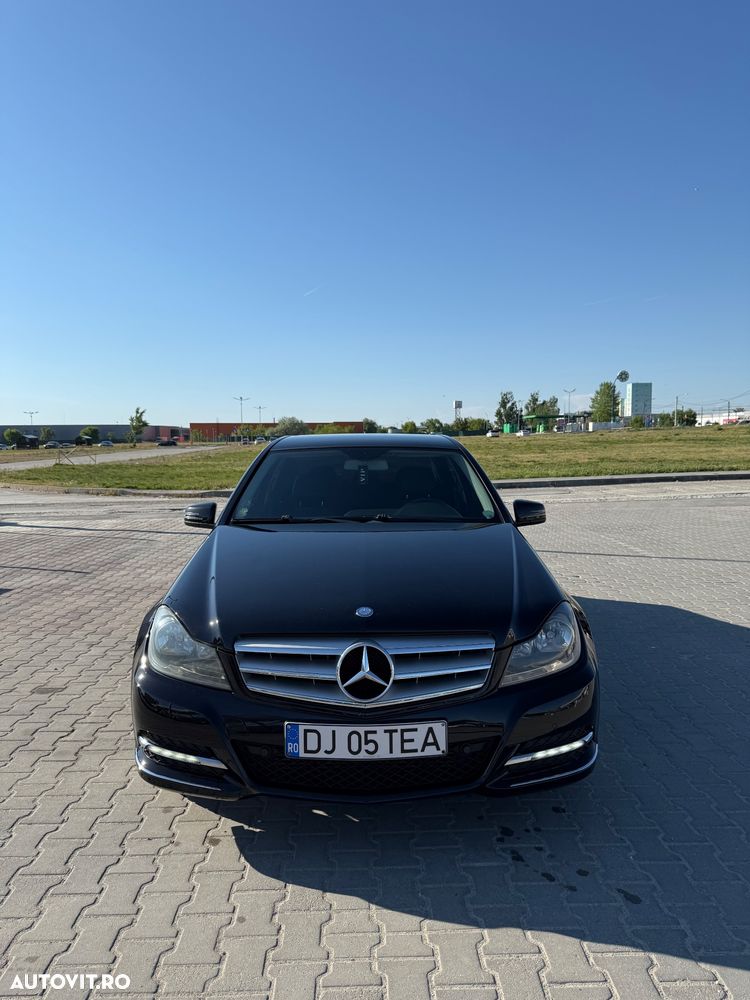 Mercedes-Benz C - 2