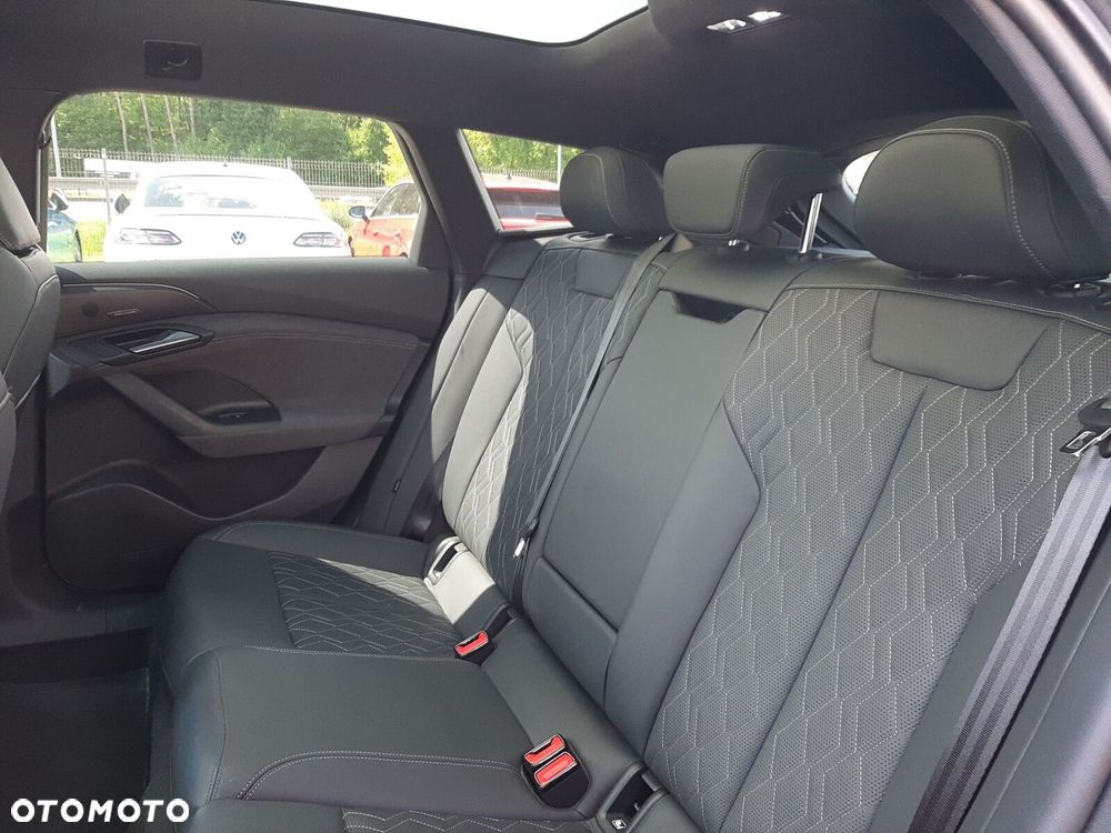 Audi A6 Avant e-tron - 22