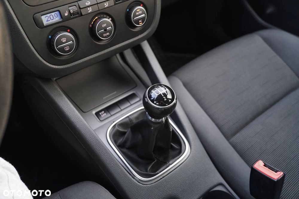 Volkswagen Golf 1.6 Edition - 21