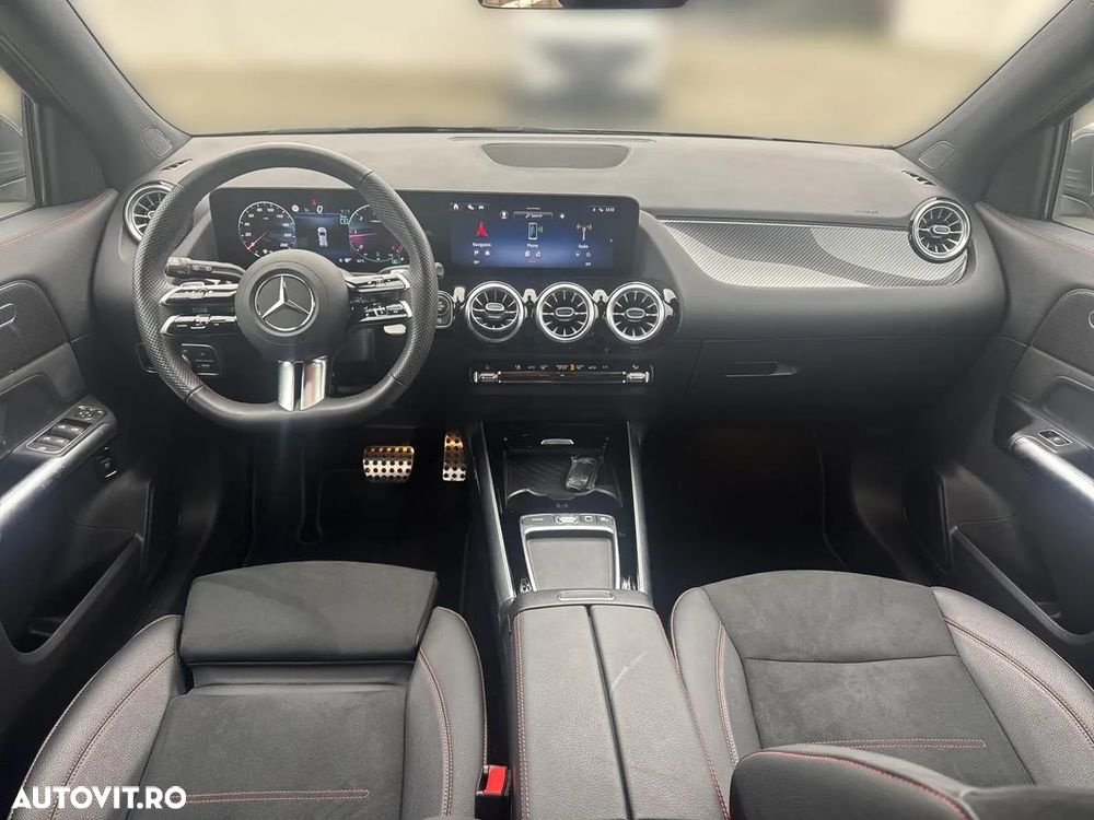 Mercedes-Benz GLA 200 d 4MATIC Aut. - 11