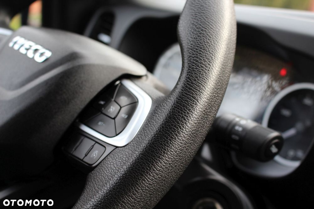 Iveco DAILY 50C18 3.0 180KM AUTOMAT POLSKI SALON 83 TYS KM 1X FIRANKA  JAK NOWY - 31