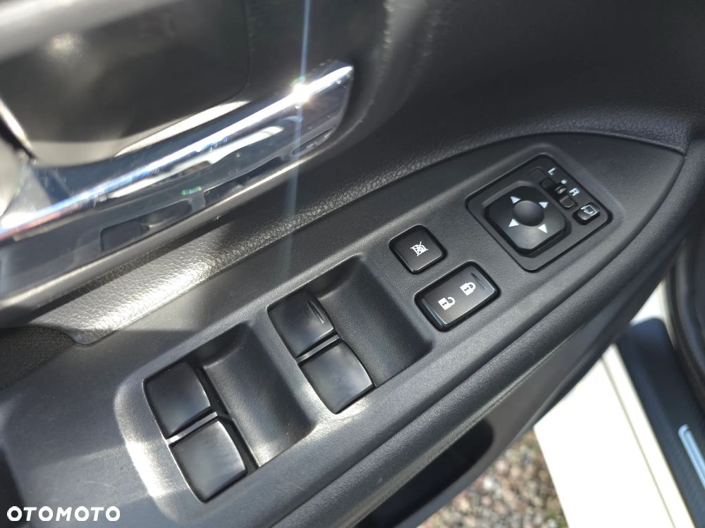 Mitsubishi Outlander 2.0 4WD CVT Edition+ - 19