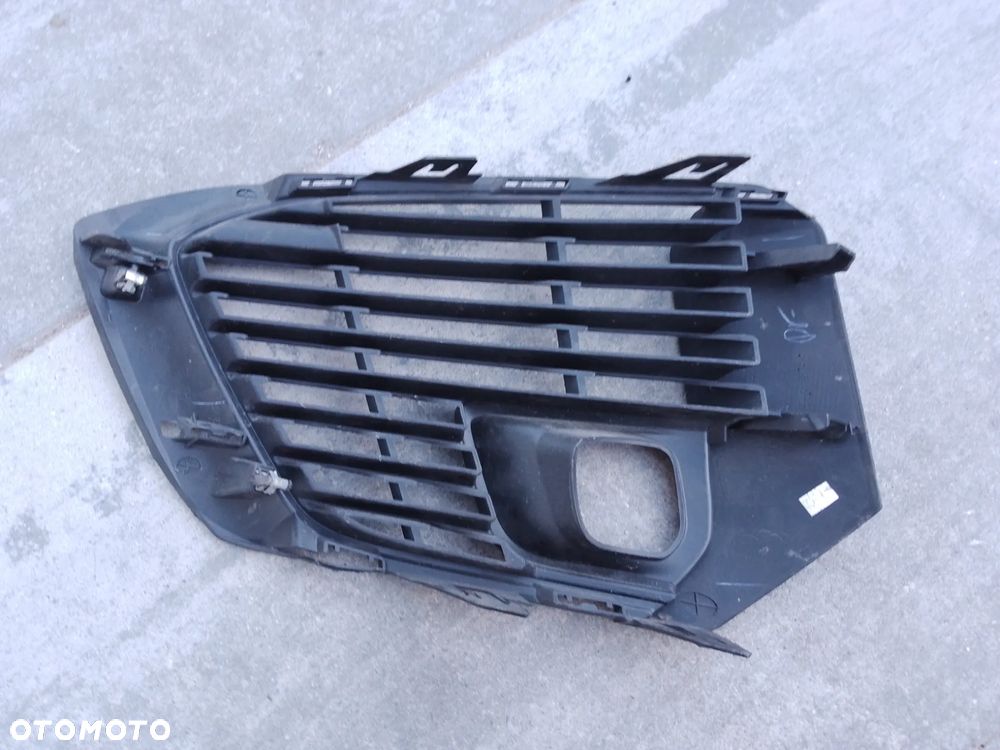 a Peugeot 5008 II kratka spoiler zderzaka chrom PRAWY 9814783677 - 4