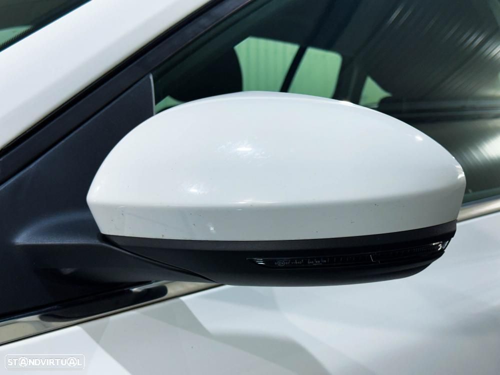 Renault Mégane 1.6 Plug-In Limited - 16