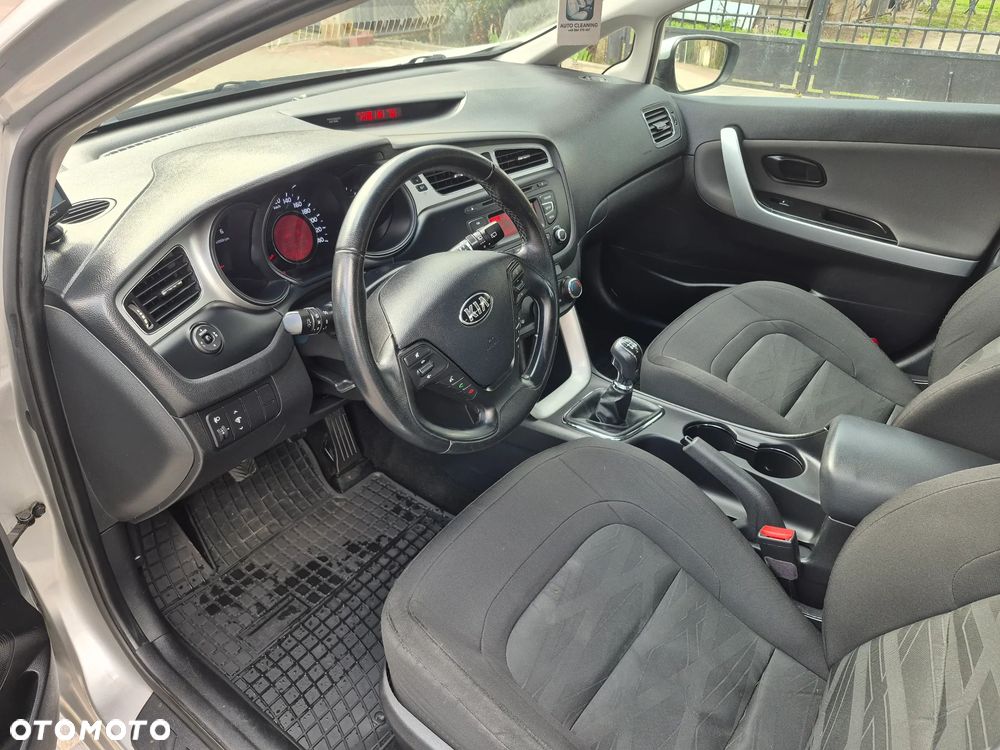 Kia Ceed 1.4 CRDi L - 6