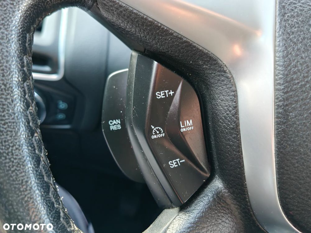 Ford Focus 1.6 EcoBoost Start-Stopp-System Titanium - 25