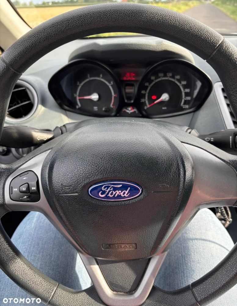 Ford Fiesta 1.25 Ambiente - 7