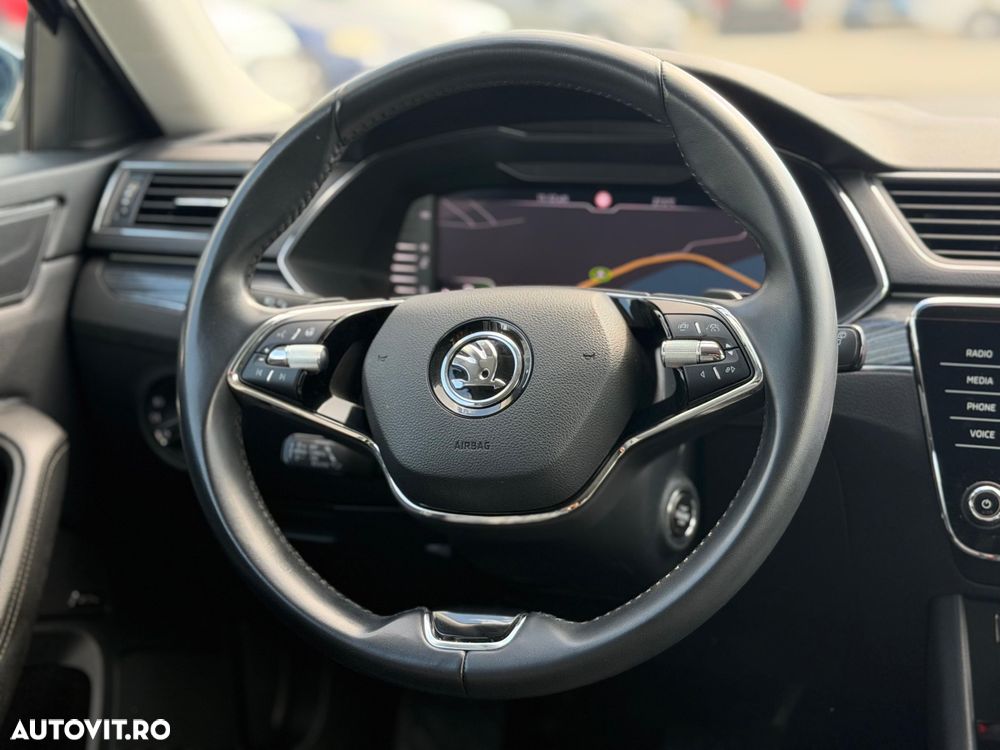 SKODA Superb 2021 — imagine 31