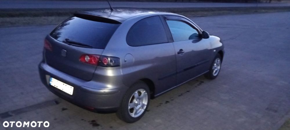 Seat Ibiza 1.2 12V Signo - 2