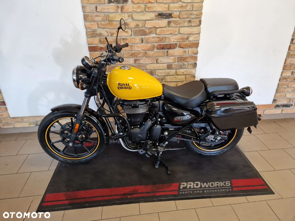 Royal Enfield Meteor - 8