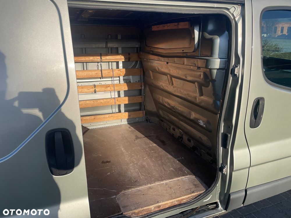 Opel Vivaro - 7