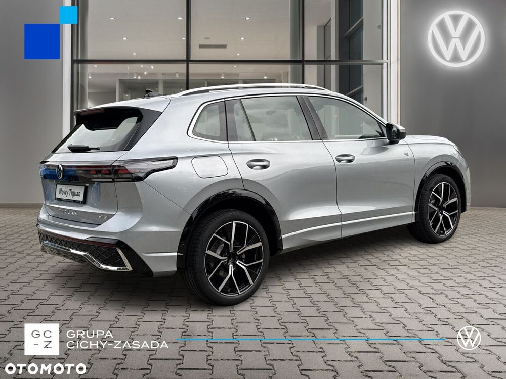 Volkswagen Tiguan - 5