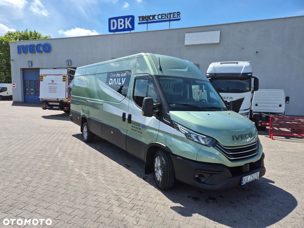 Iveco 35S18HA8V/P (32859) - 2