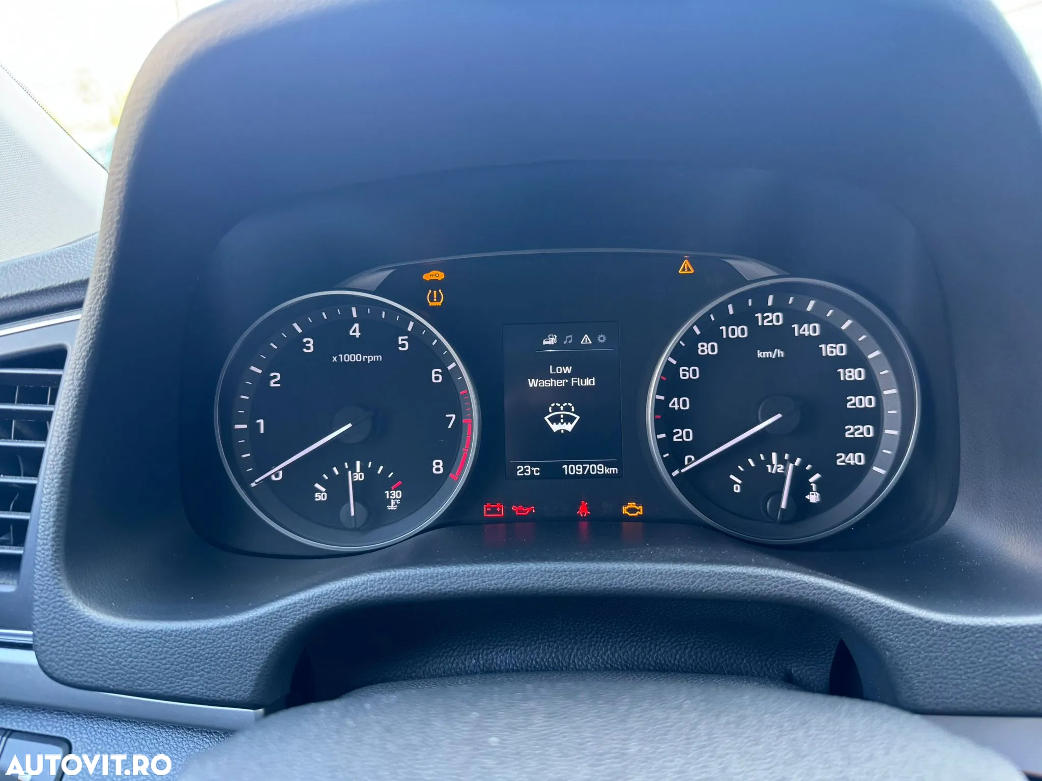 Hyundai Elantra 1.6 MPi Highway - 12