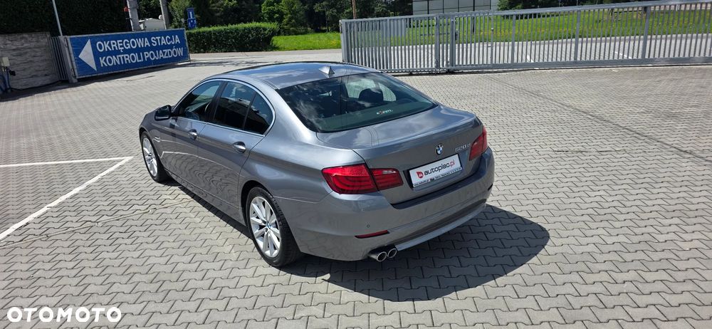 BMW Seria 5 - 11