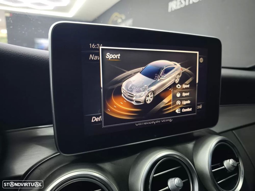 Mercedes-Benz C 220 d Coupe 9G-TRONIC AMG Line - 36