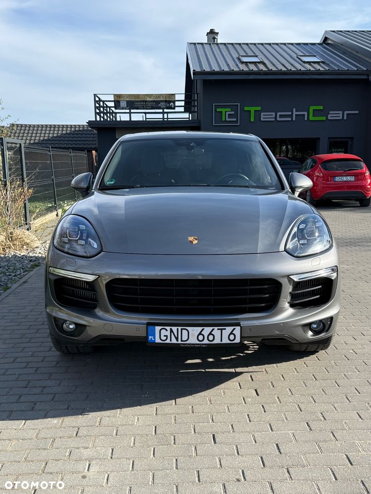 Porsche Cayenne Diesel - 2