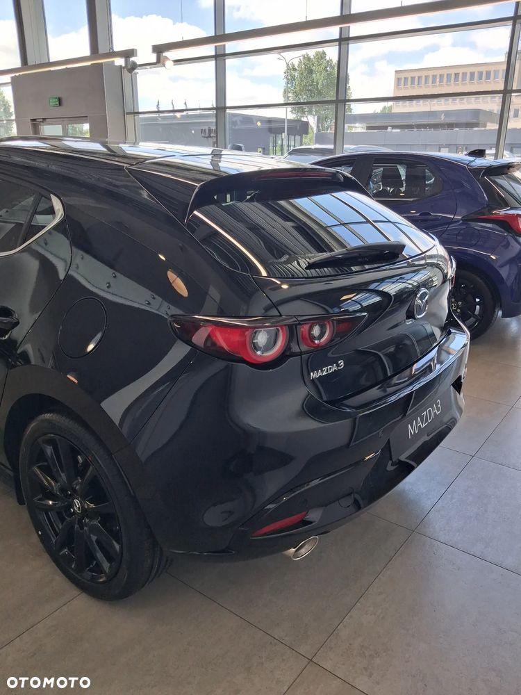 Mazda 3 2.0 mHEV Takumi - 3